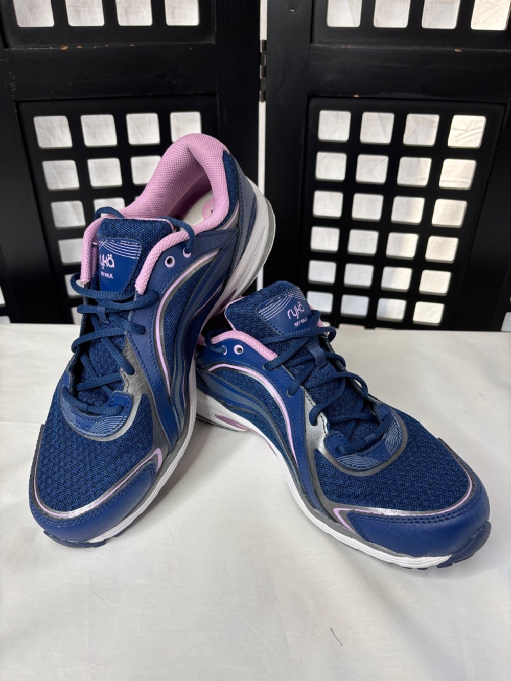 💙 Ryka Sky Walk Shoes Womens 11 Navy Pink Walking Comfort Sneakers 💙